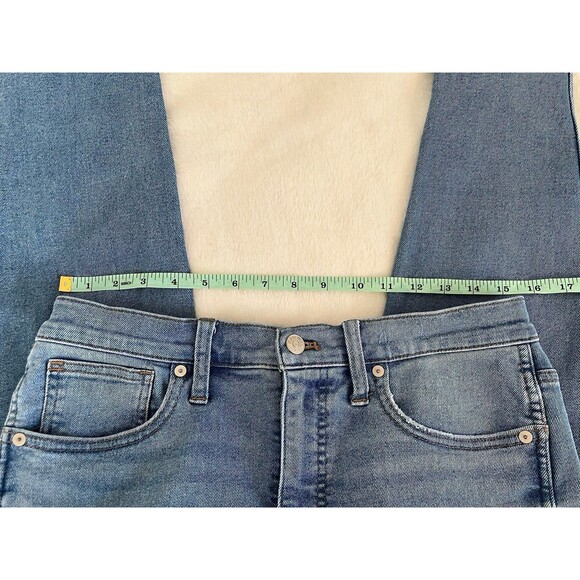Madewell 10” high rise skinny crop jeans 29 faded and distressed - Picture 12 of 12